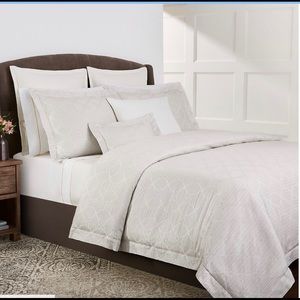 Sferra King Duvet + 2 King Shams